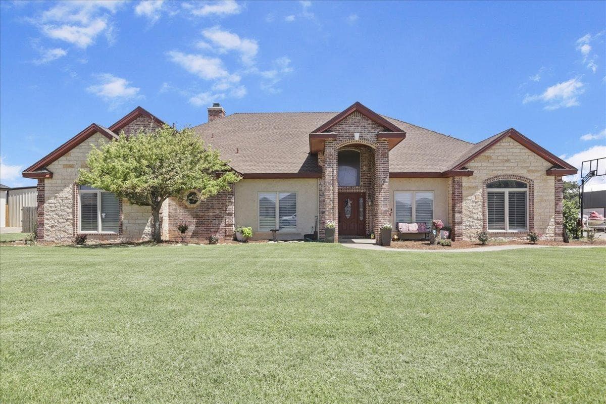 6304 County Road 7475