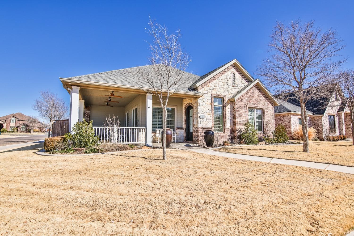 621 Calvin Dr