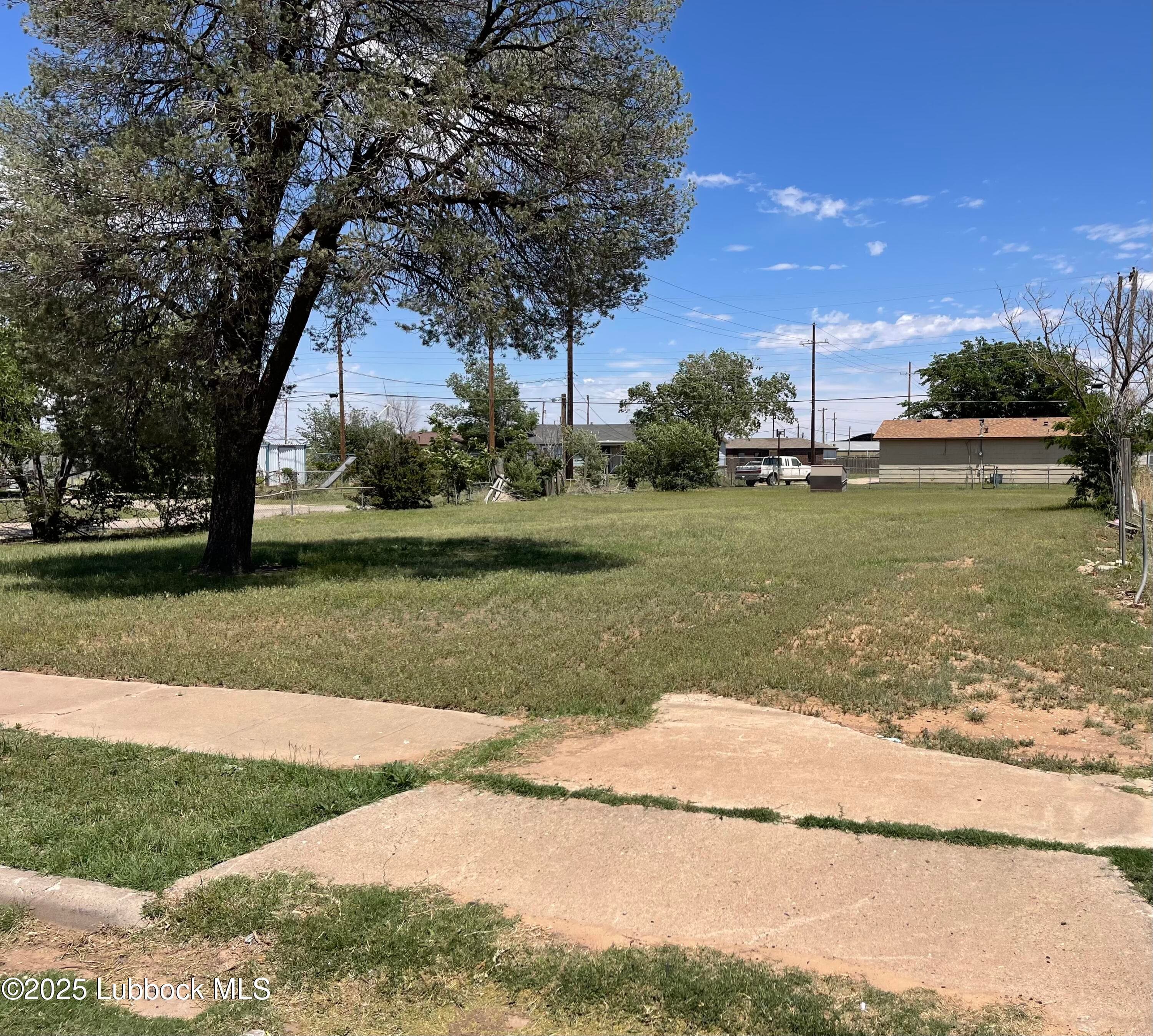2101 Date Ave