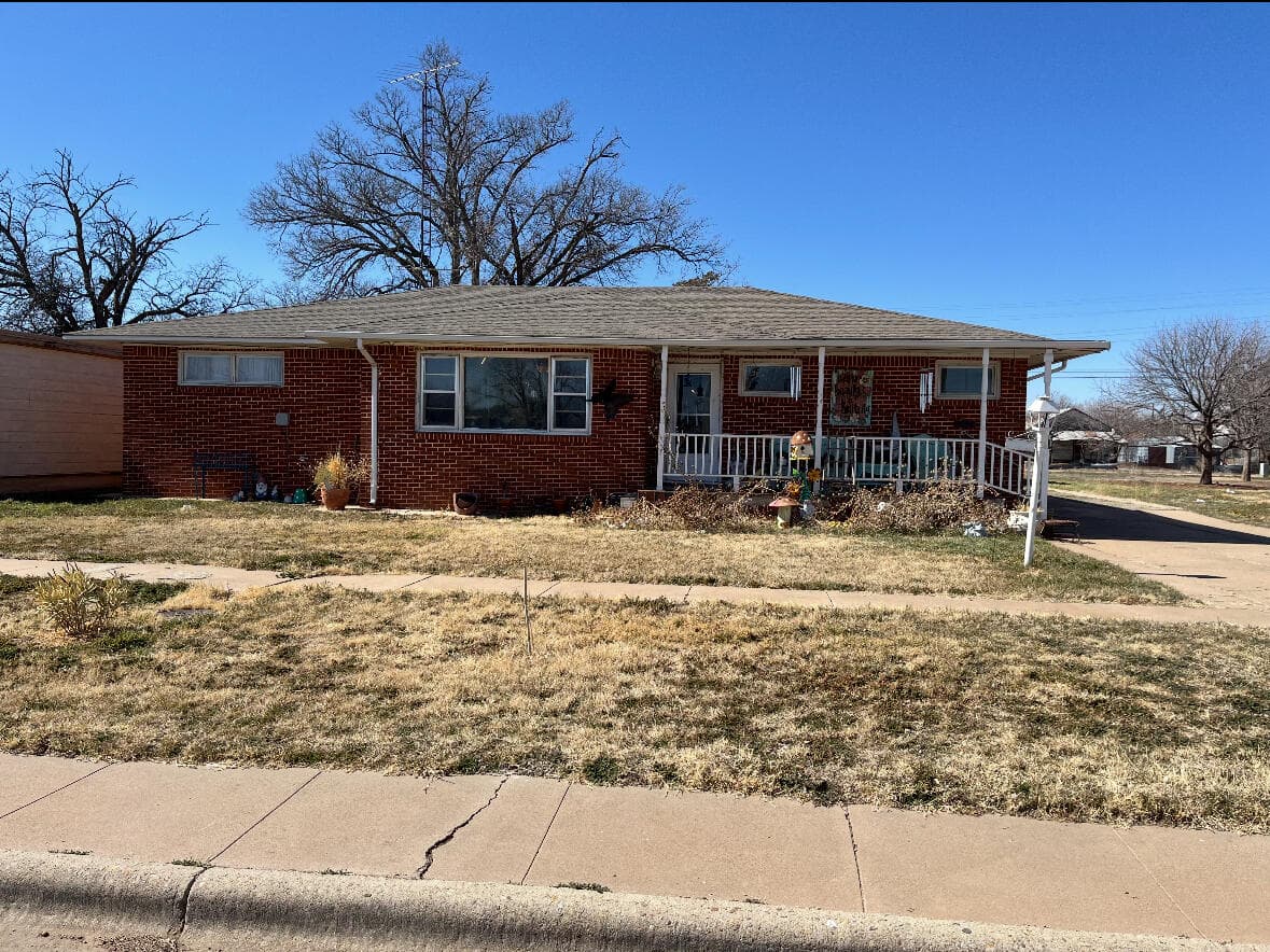 209 N Bowie Ave