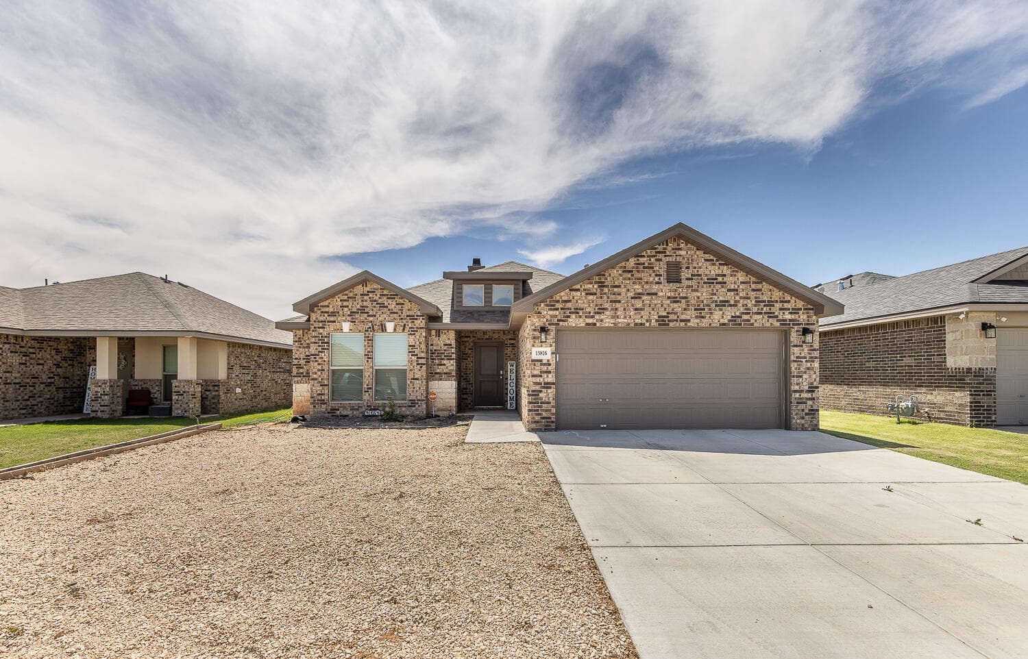 13816 Quanah Ave