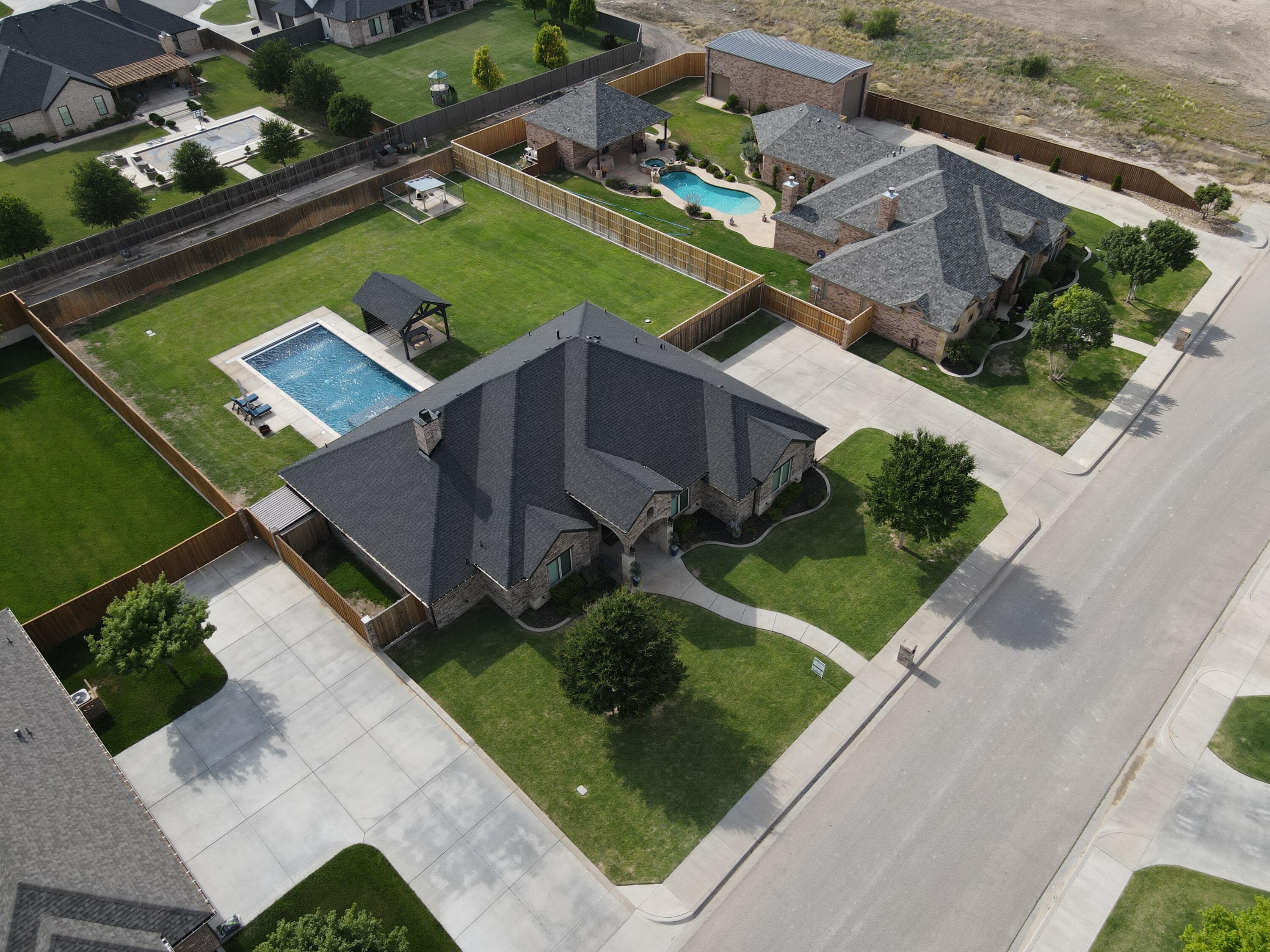 10304 Kline Ave