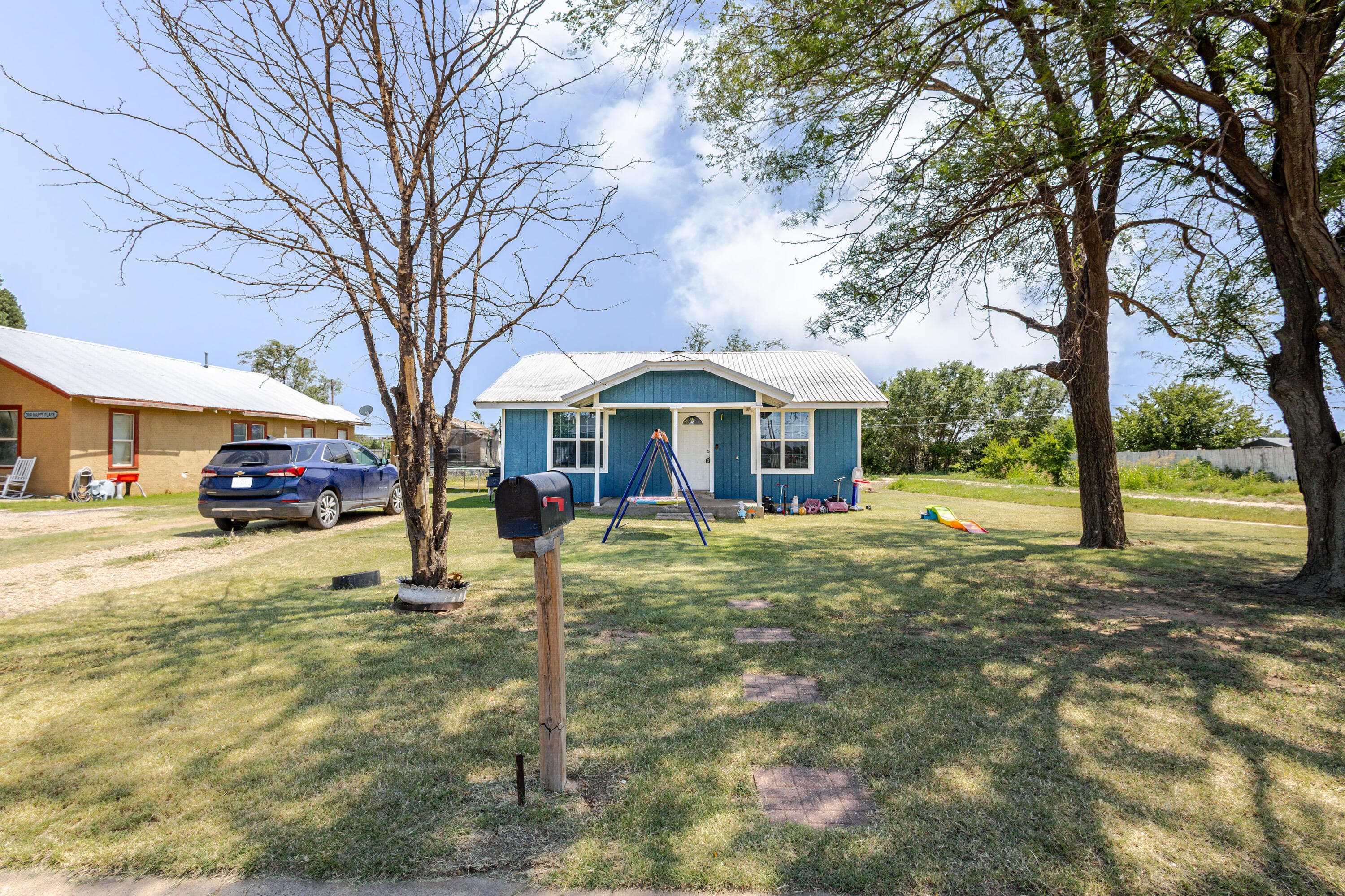 Main property image