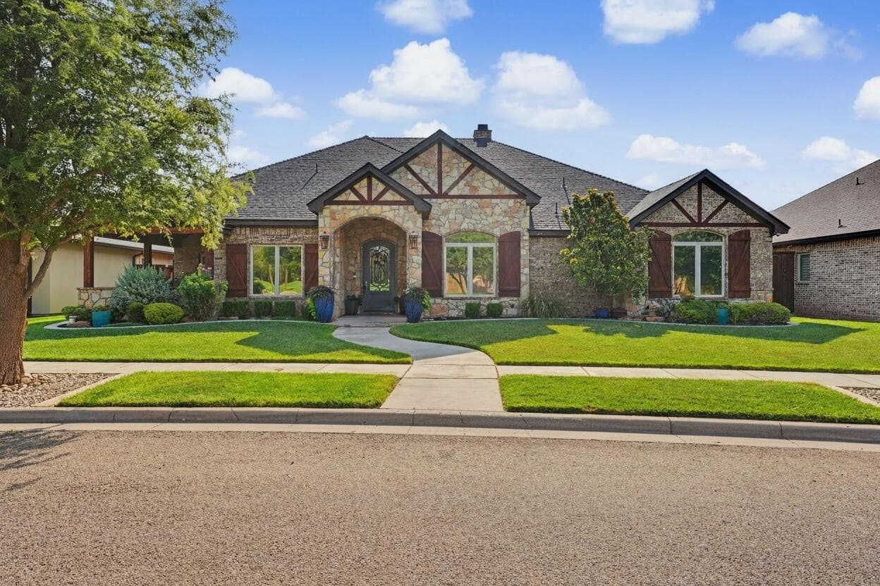 9003 Juneau Ave