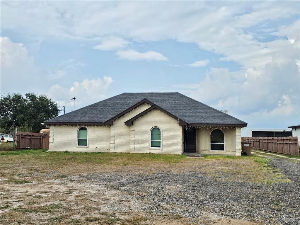Main property image