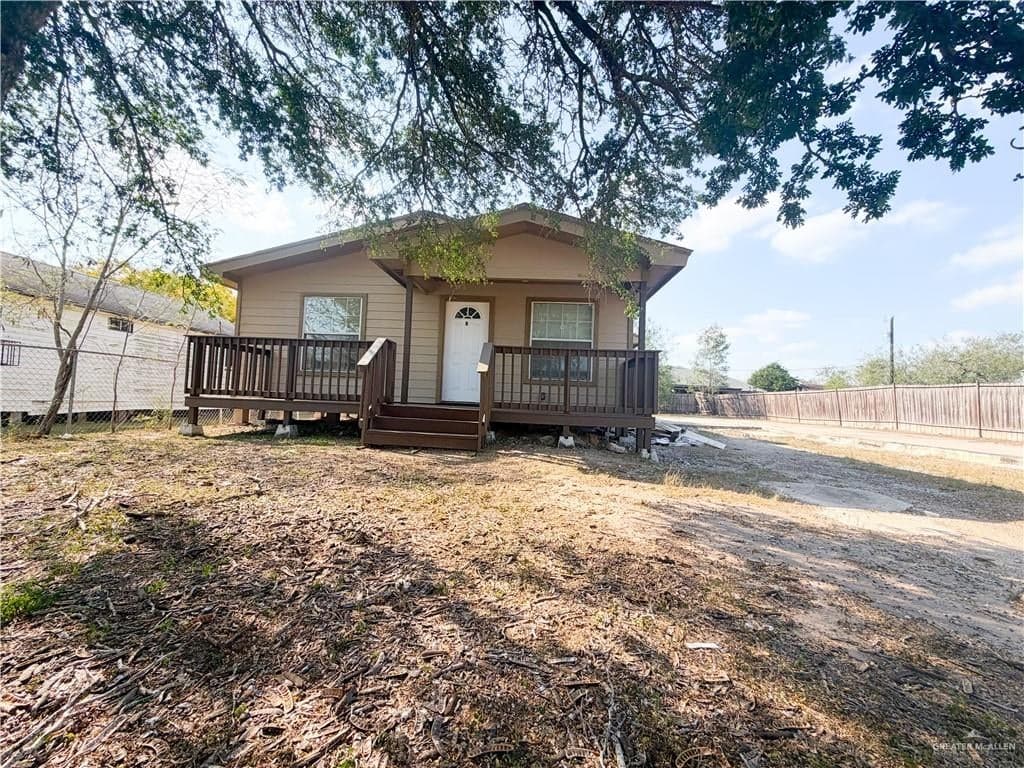 544 Garcia Ave