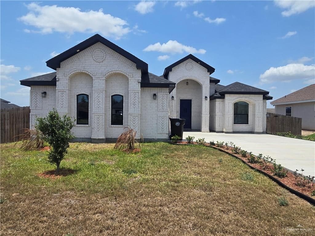 Main property image