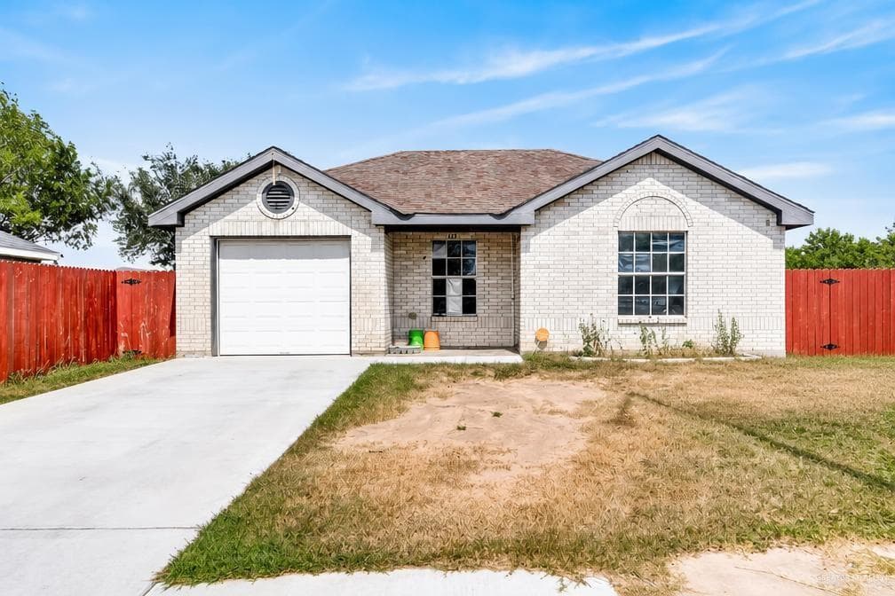 444 Cripple Creek Cir
