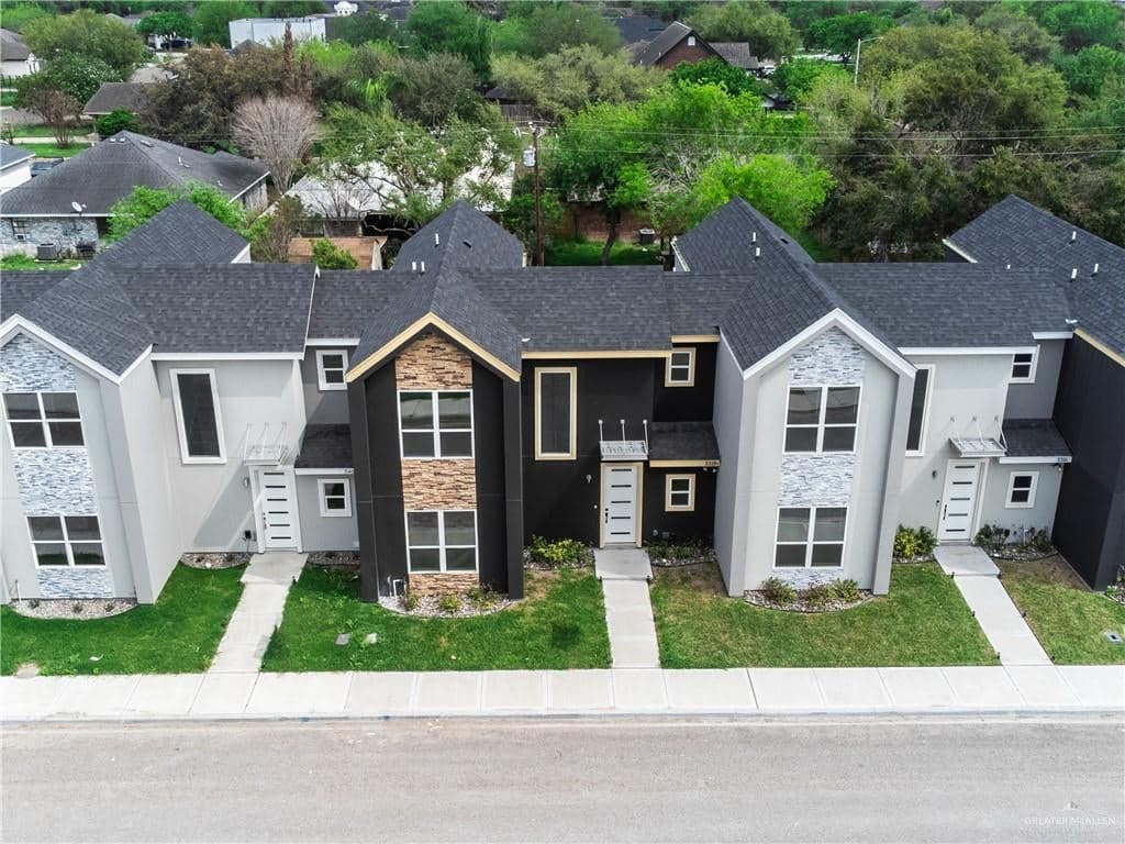 5401 N Crown Pt