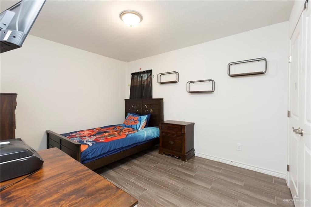 Gallery image 4