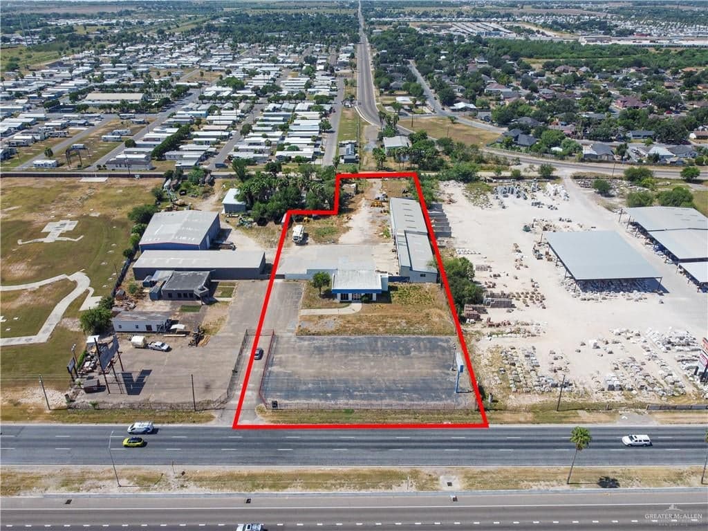 927 W Expressway 83