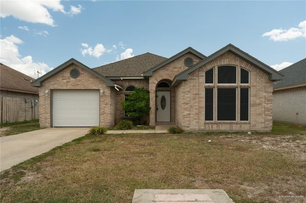 1003 W Toffee Dr