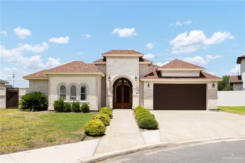 5607 N Mockingbird Ave