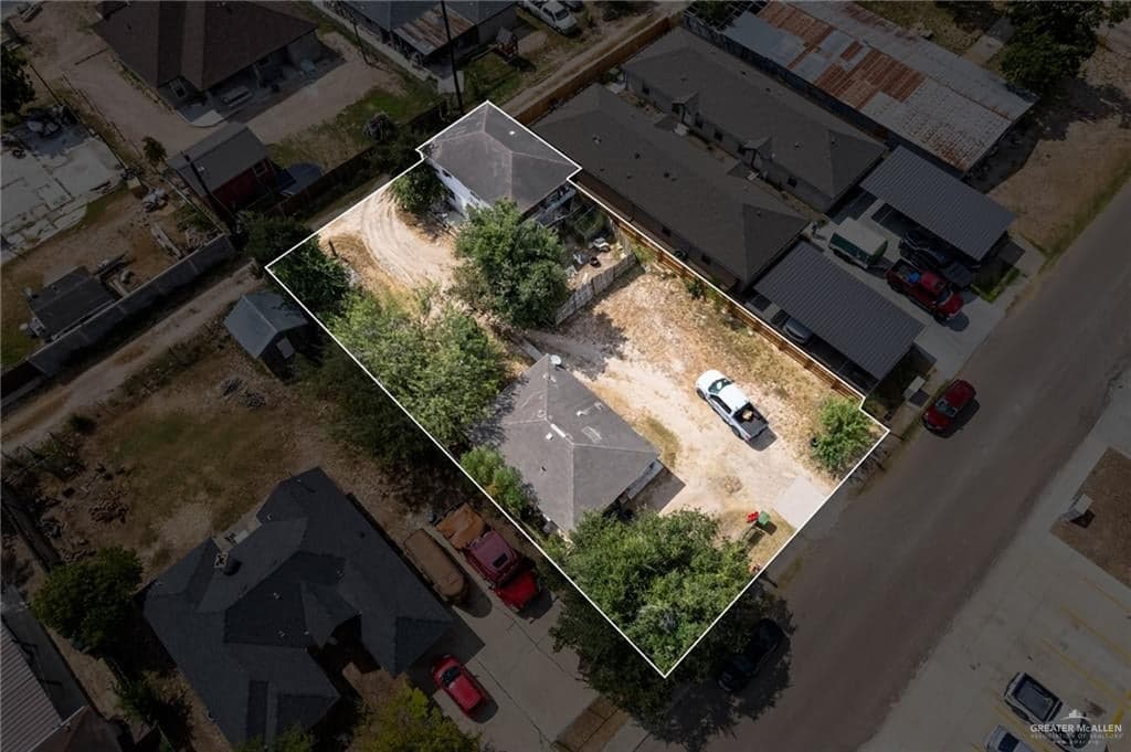 104 S Cindy Ave