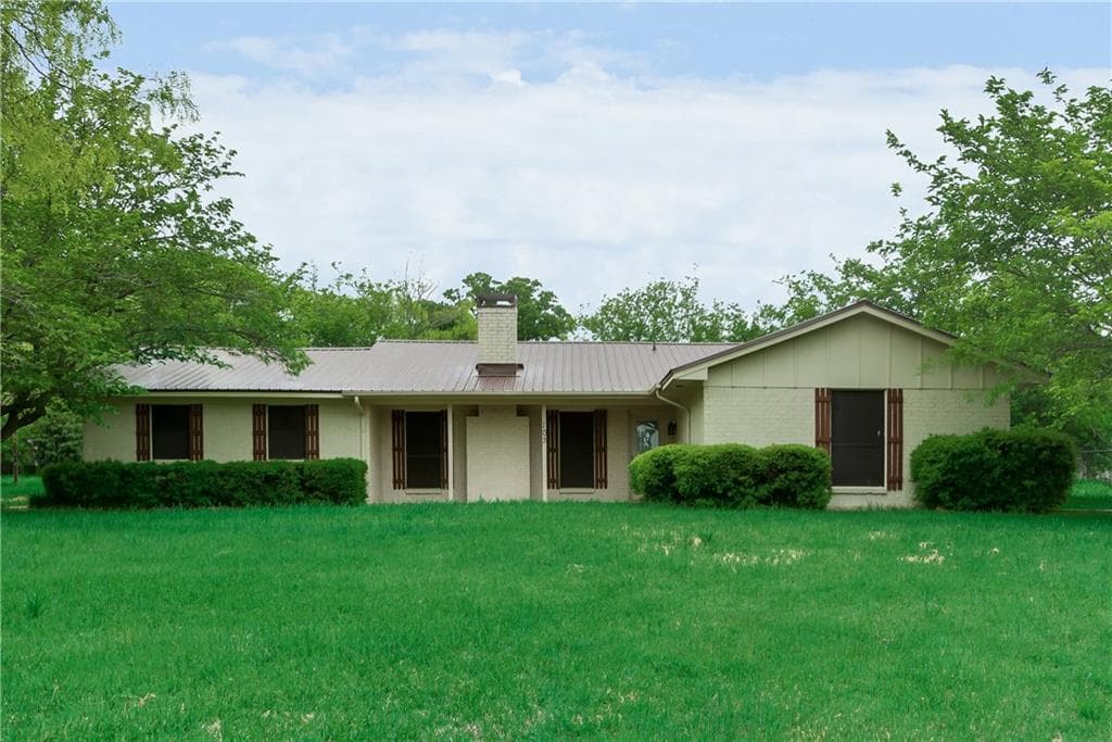 103 Amy Ct