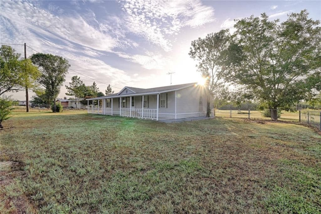 132 County Road 1185
