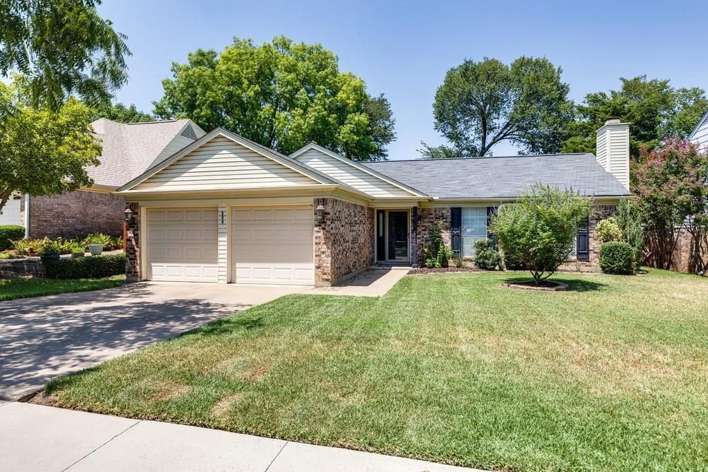 205 Wooddale