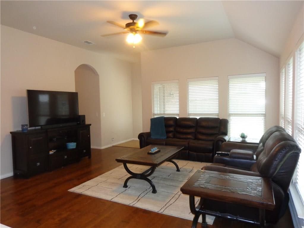 Gallery image 3