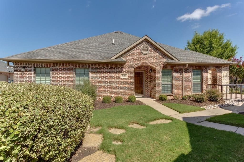 5699 Butterfly Way