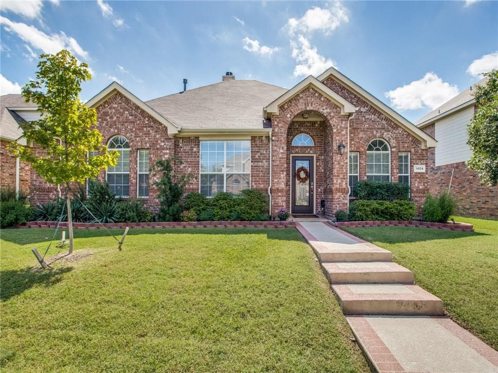 1404 Autumnmist Dr