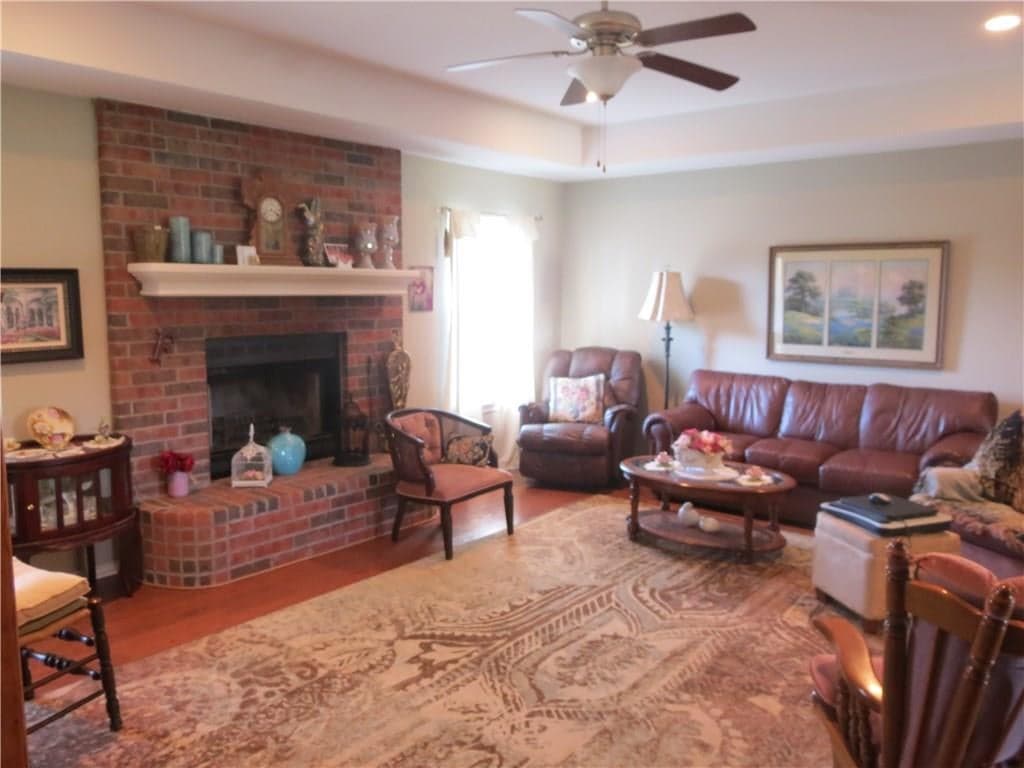 Gallery image 2