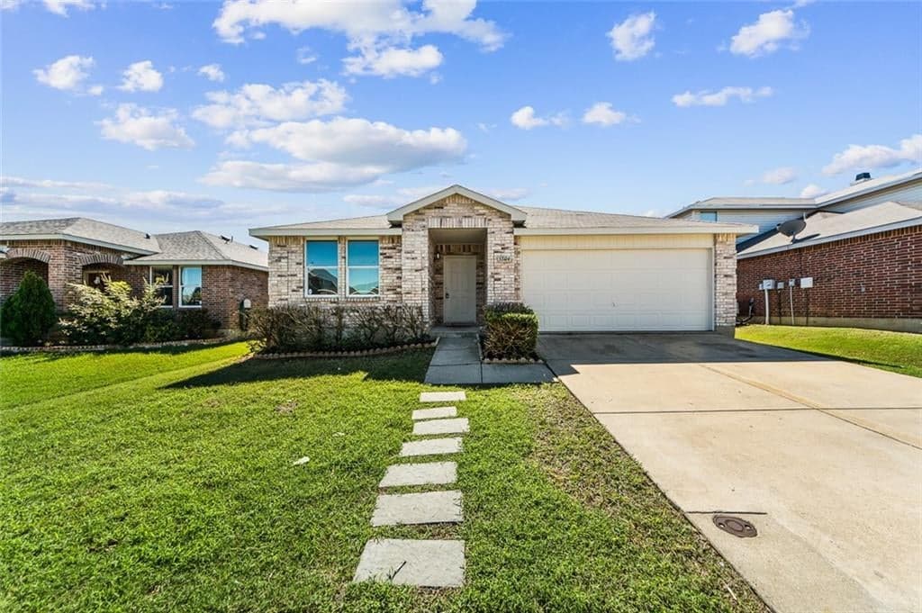 3504 Lipizzan Dr