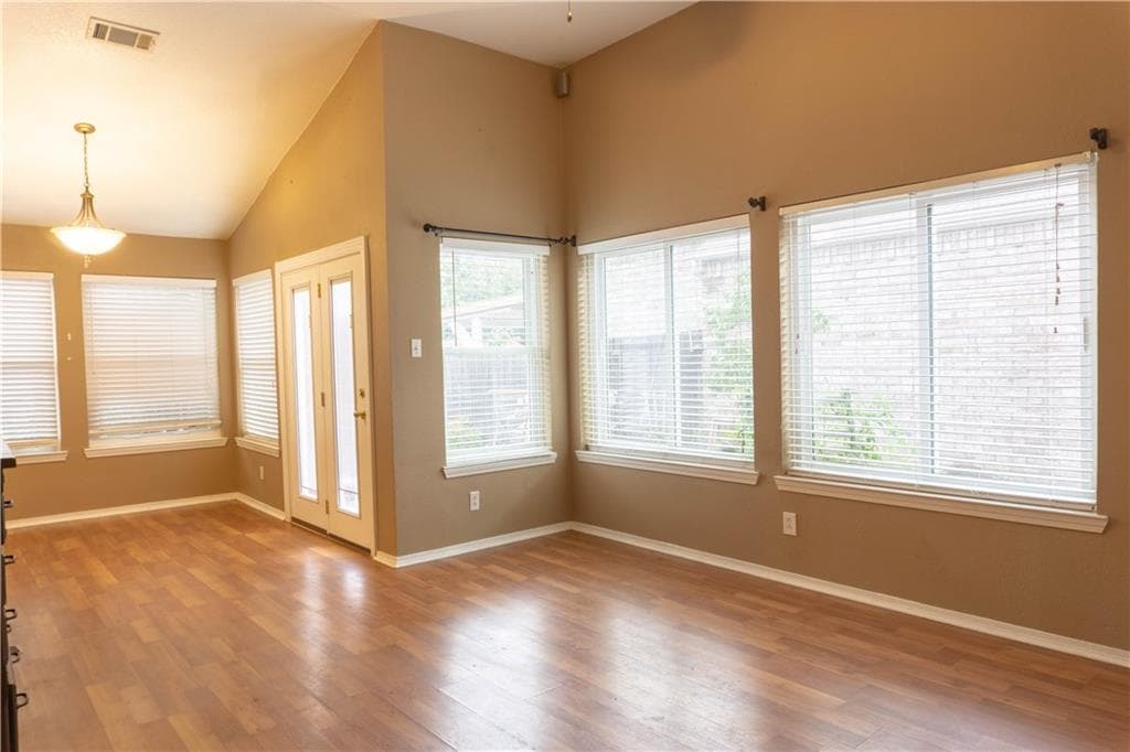 Gallery image 2