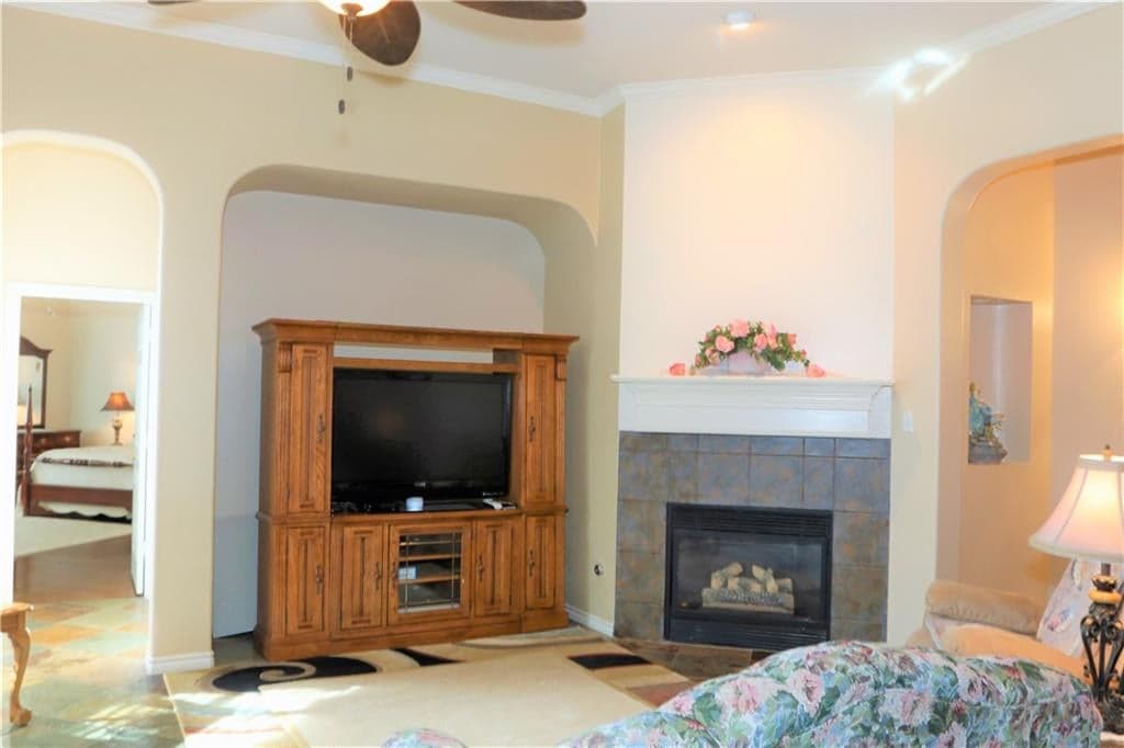 Gallery image 4