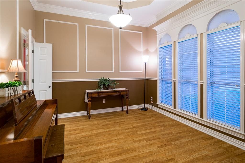 Gallery image 4
