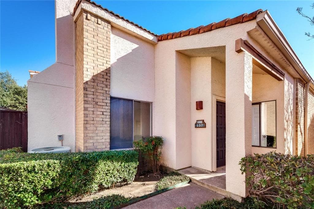 521 Ranch Trl Apt 137