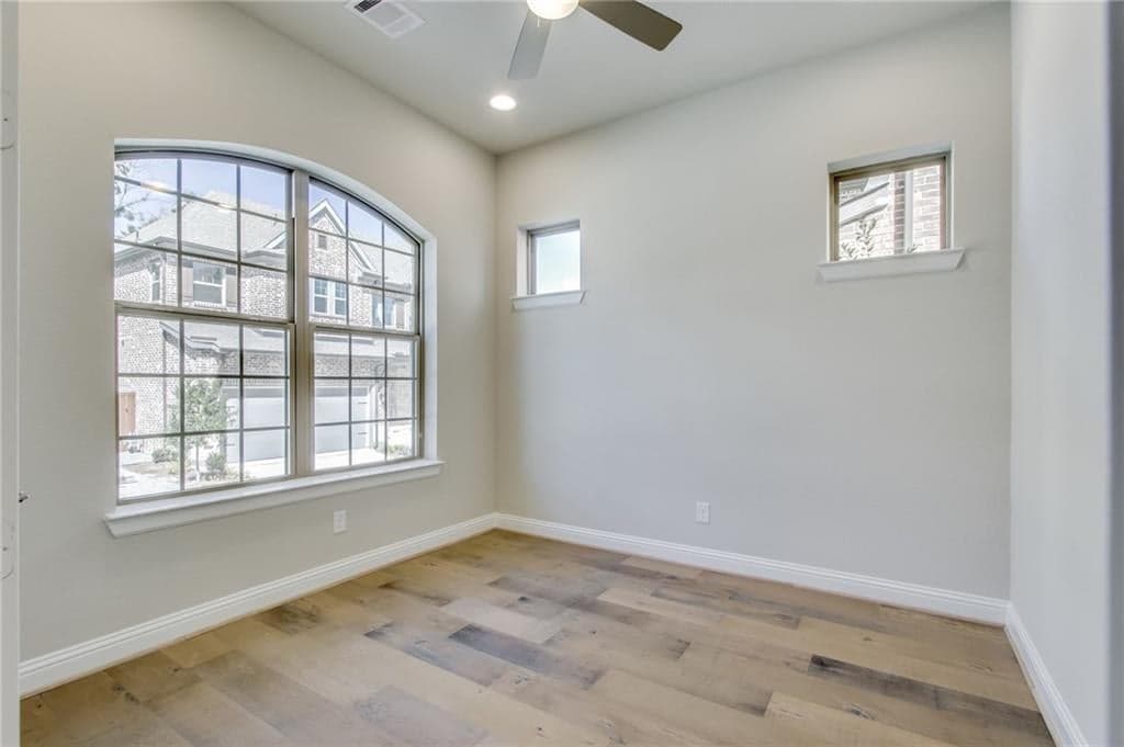Gallery image 3