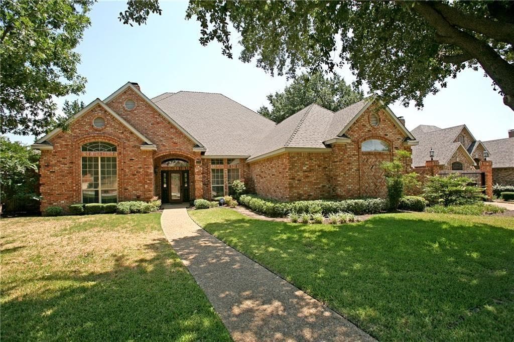 5209 Vicksburg Dr