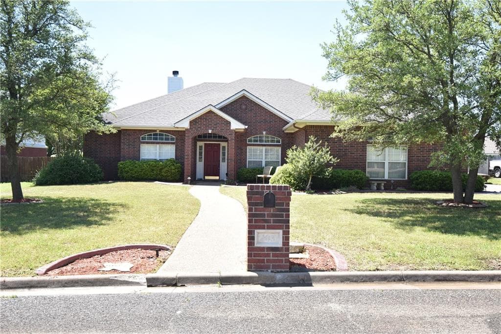 103 Chaparral Dr