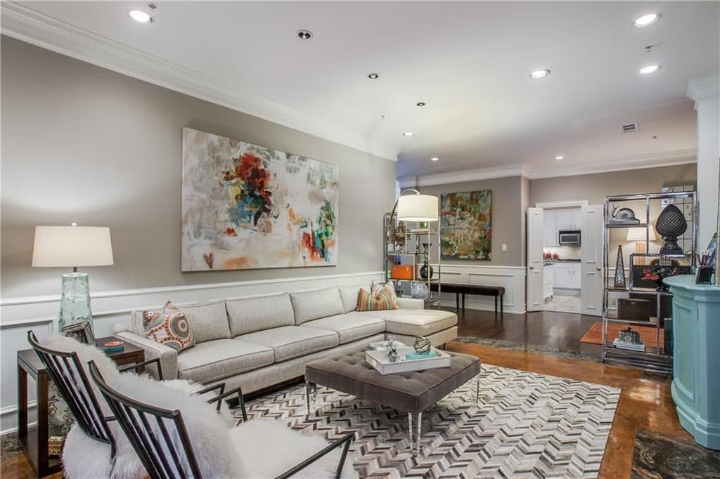 Gallery image 4