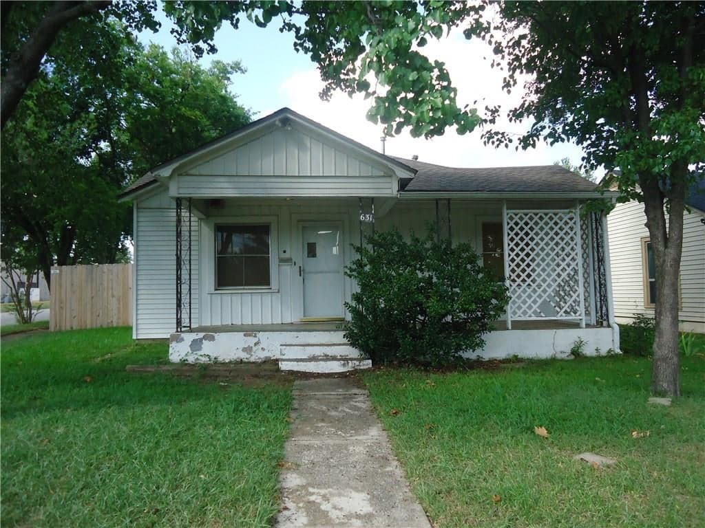 631 W Owing St