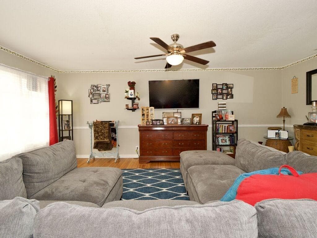 Gallery image 4