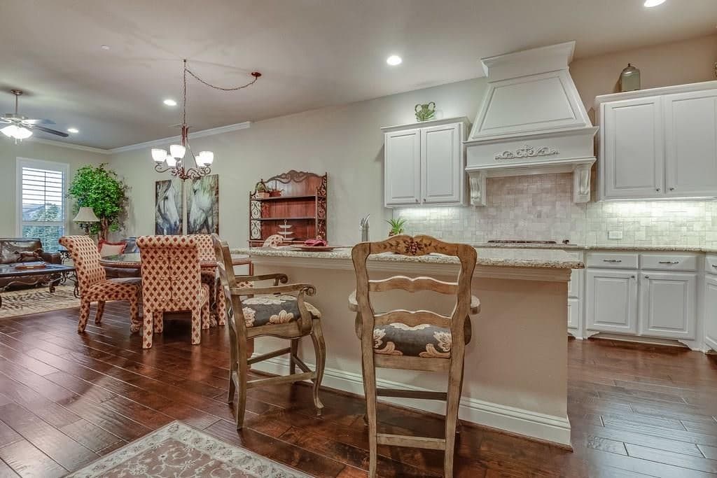 5416 Rowlett Creek Way