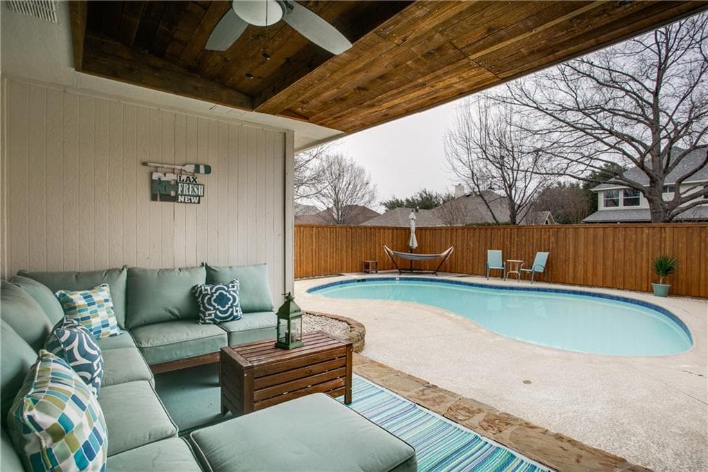 1107 Hanover Dr