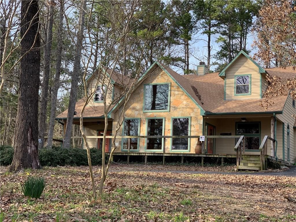 1032 County Road 3810