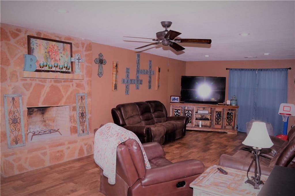 Gallery image 3