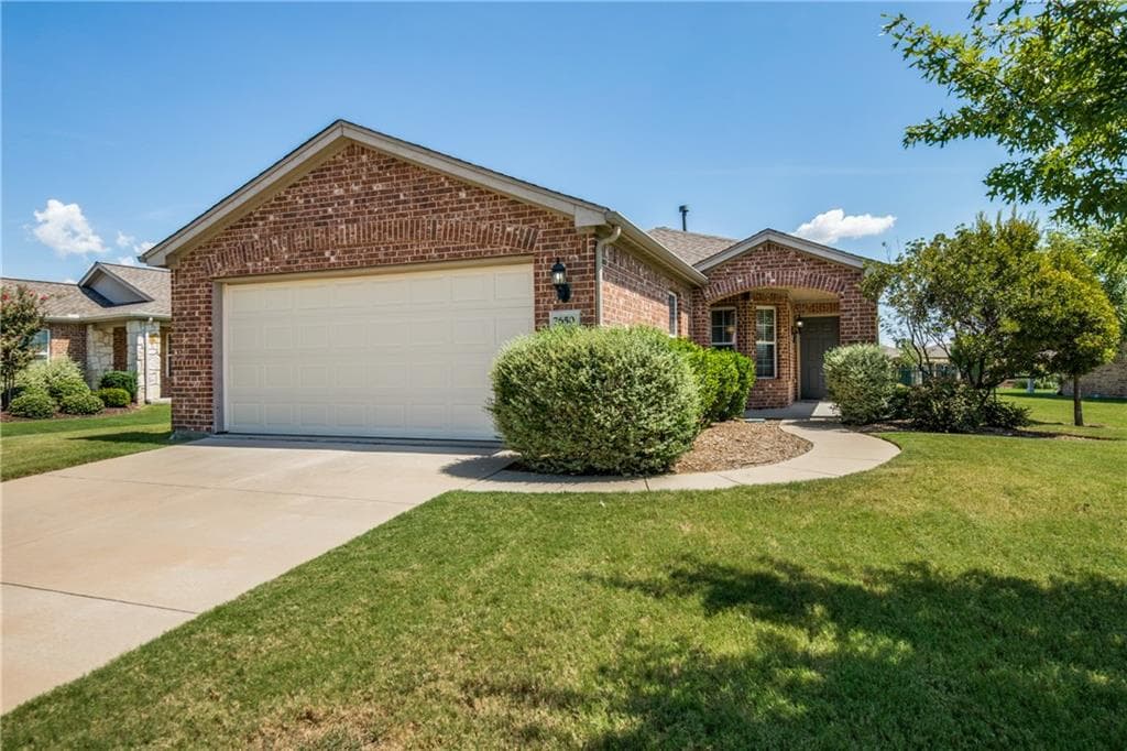 7650 Riverwood Ln