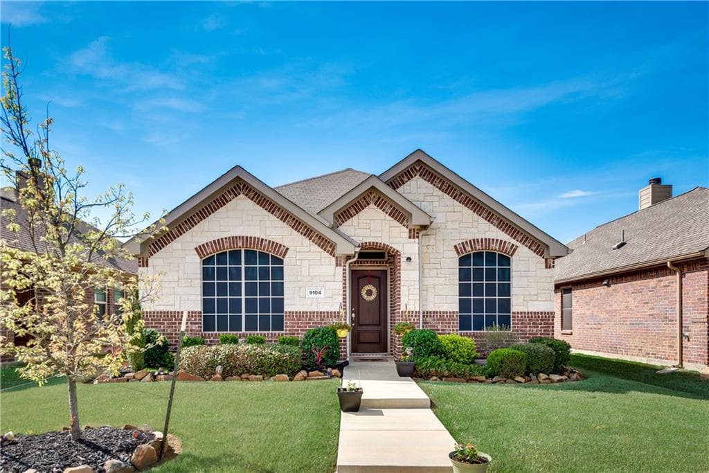 9104 Remington Dr