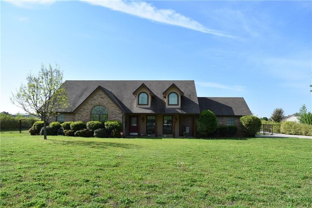 227 County Road 4838