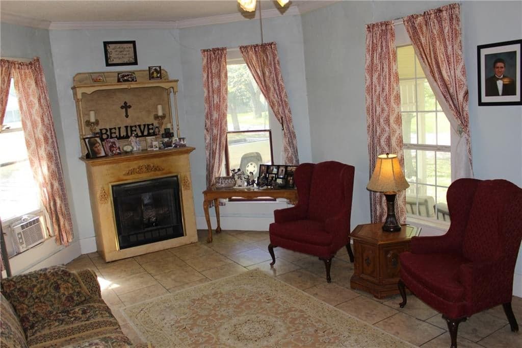 Gallery image 2
