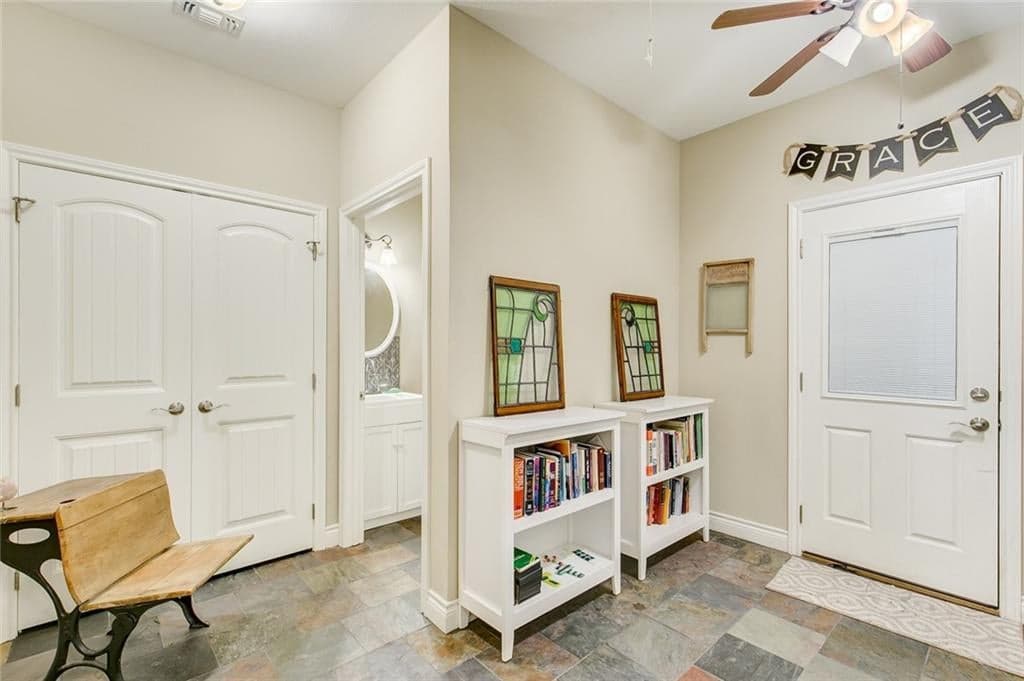 Gallery image 3