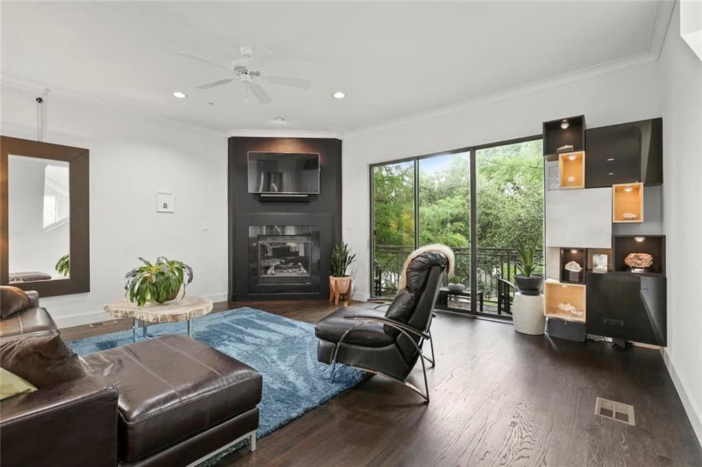 Gallery image 4