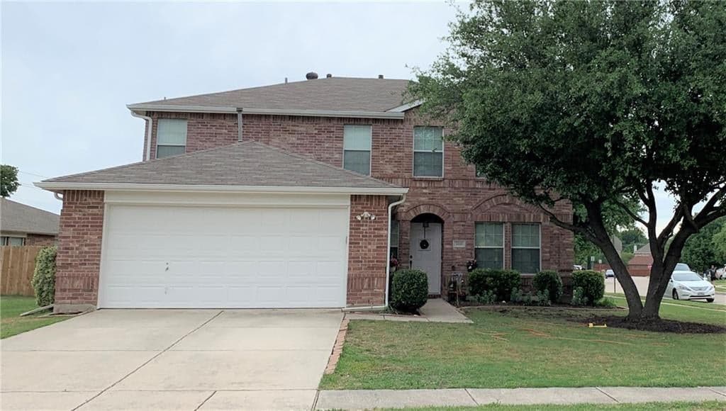 2211 Evergreen Cv