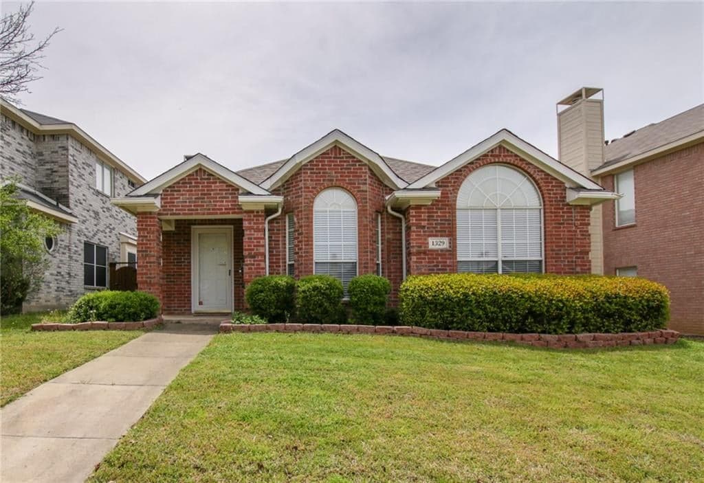1329 Dallshan Dr