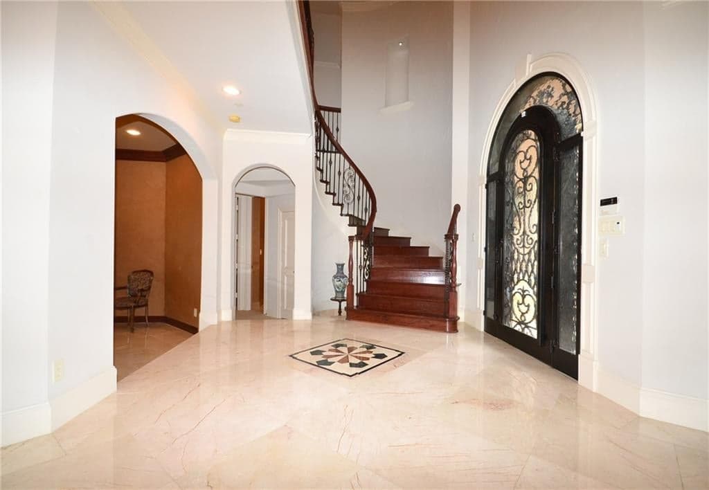 Gallery image 4