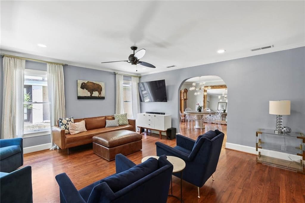 Gallery image 4